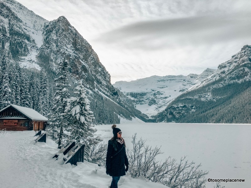 班夫冬季活动——露易丝湖被雪覆盖