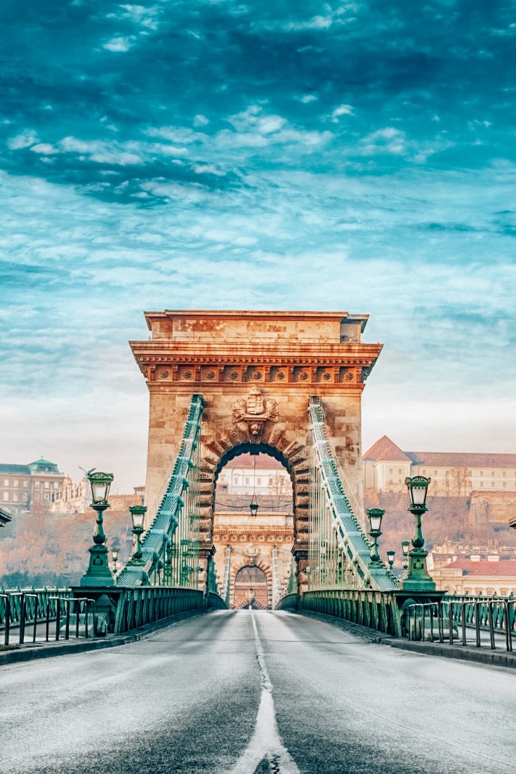 匈牙利布达佩斯铁桥