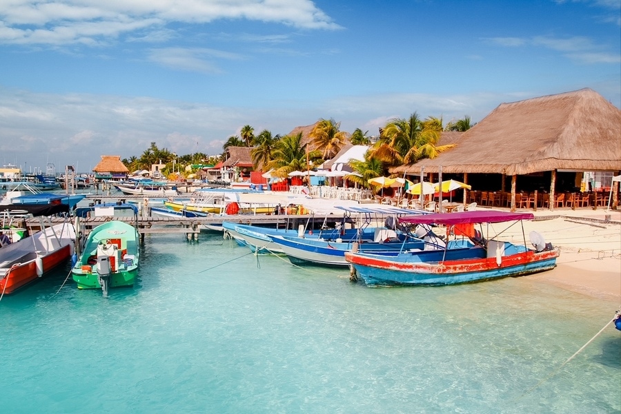 穆耶雷斯岛岛码头港口码头五颜六色的墨西哥坎昆